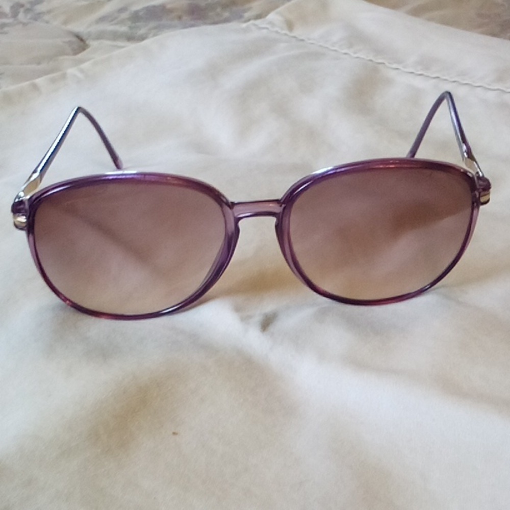 Tura Sunglasses Purple Frames EUC In  Red Leather Case Model ? 887?